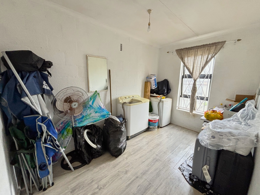 3 Bedroom Property for Sale in Rocklands Western Cape